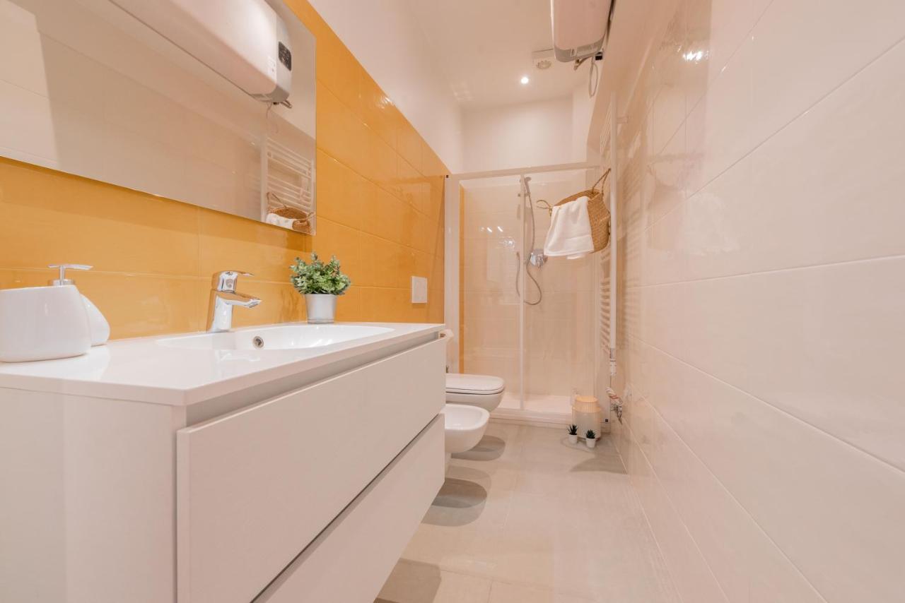 Realkasa Luxury S.Orsola Apartments โบโลญญา ภายนอก รูปภาพ