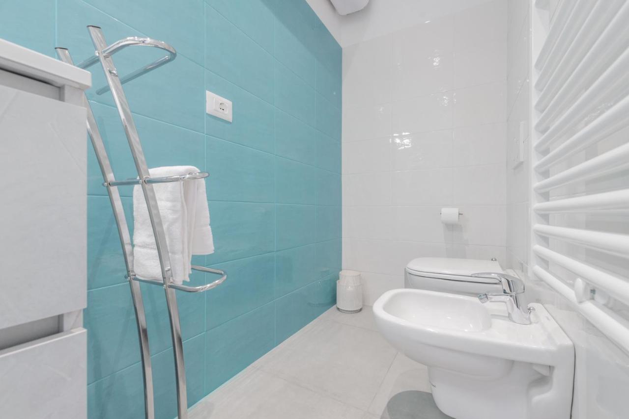 Realkasa Luxury S.Orsola Apartments โบโลญญา ภายนอก รูปภาพ